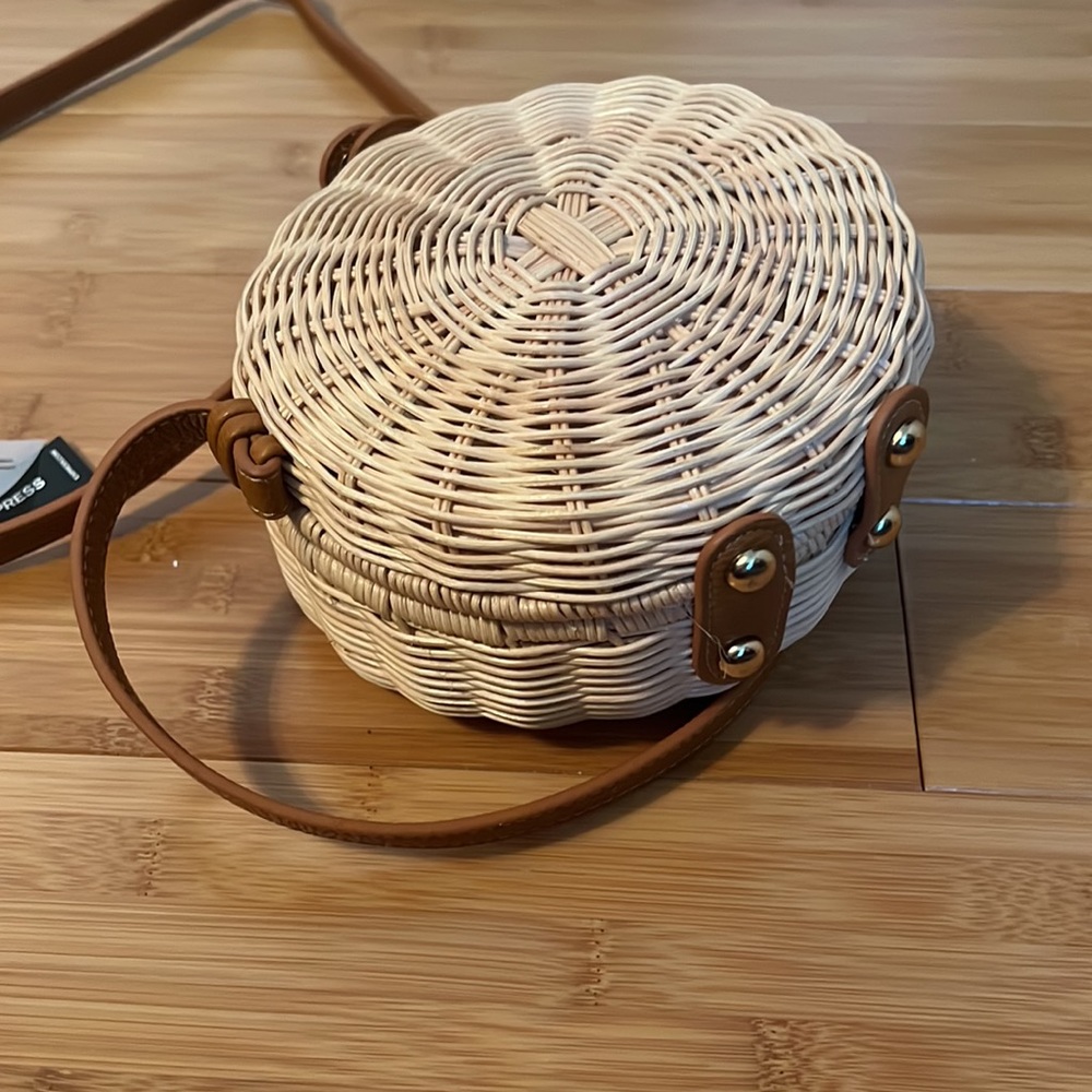NWT express rattan bag - Picture 5 of 6